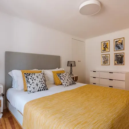 Hidden Gem In Principe Real Lisbona